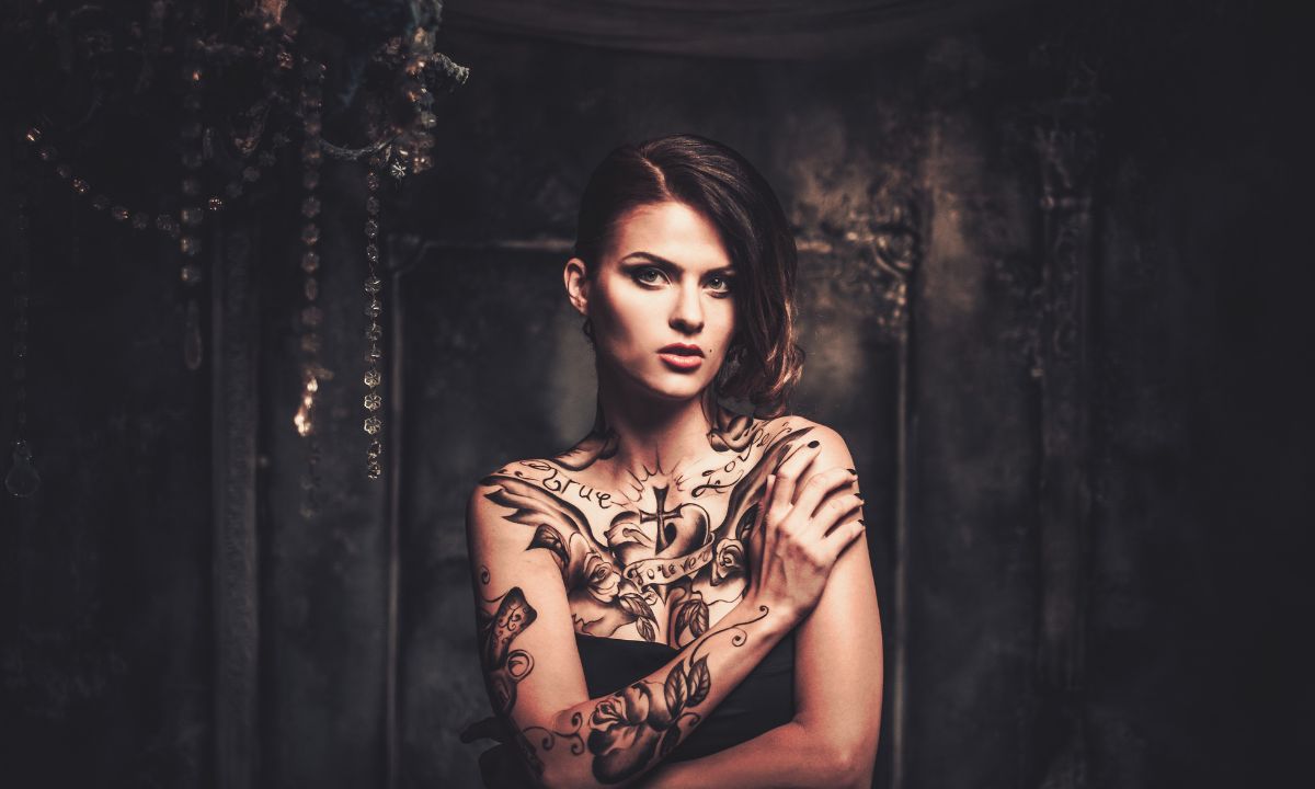 Dream Interpretation Tattoos: 17 Common Dreams about Getting a Tattoo & Their Meanings